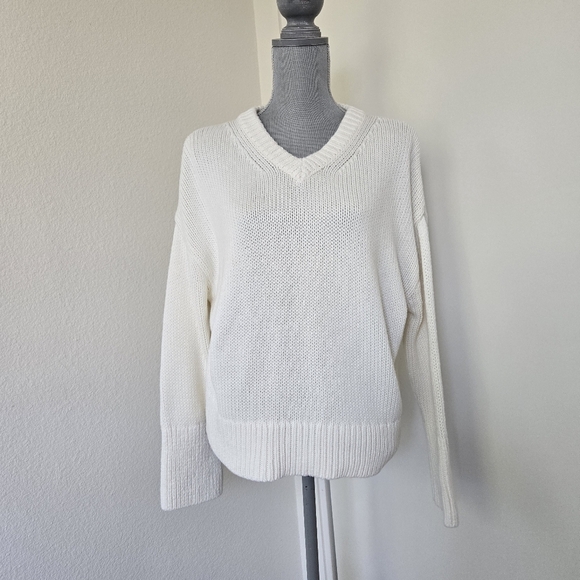 Banana Republic White Chunky Knit Boxy Oversized Cotton V Neck Sweater Medium - Picture 2 of 16